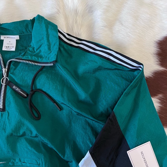 NWT BCBGeneration Teal/Green Track Pullover Windbreaker - Picture 4 of 12
